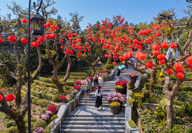 Du xuân Bà Nà Hills – Đón Tết trên mây