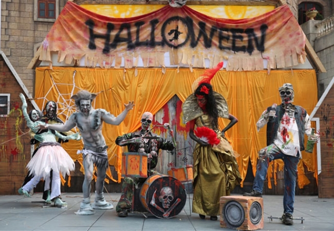 Lạc bước vào thế giới huyền bí của Halloween Ba Na Hills