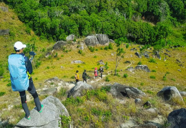 Chinh phục trekking Núi Chúa: Bí kíp cho hội mê xê dịch